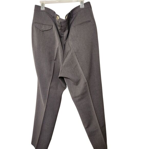 Haggar Worsted Wool Dress Pants For Men Size 42x32 Gray Pleated - Picture 5 of 10